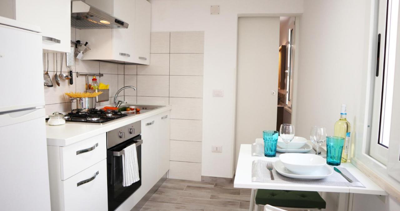 Casa Al Mare Orchidea - Motoparking - Wifi Free - Ac กาลาโกโนเน ภายนอก รูปภาพ